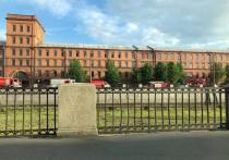 Пожар на заводе «Красный треугольник», расположенный в Адмиралтейском районе, удалось локализовать. Об этом сообщили в пресс-службе ГУ МЧС по Петербургу.