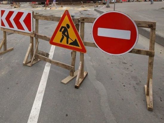 Проезд на перекрестке Мира — Есенина закроют в Южно-Сахалинске