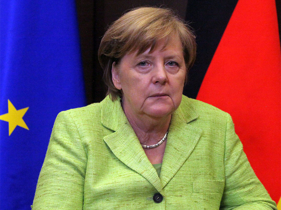 Пушков обвинил украинскую политику Меркель в остановке "СП-2"
