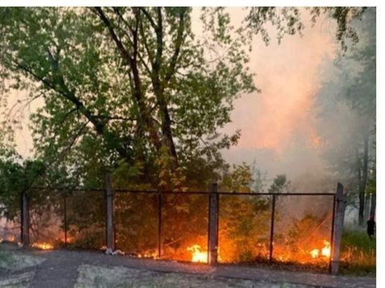 В Омском посёлке Степном произошёл крупный пожар