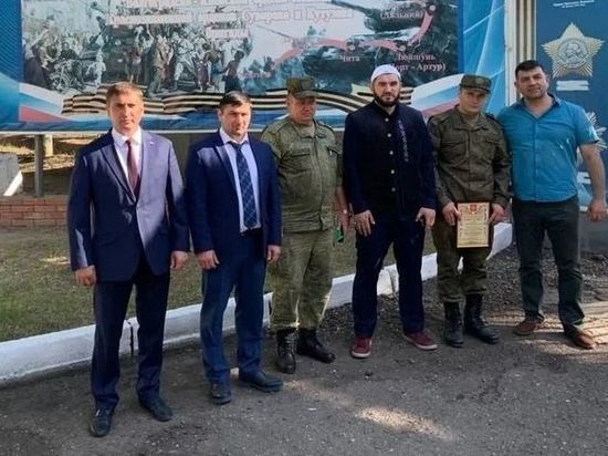 Движение «Сильная Россия» в Алтайском крае провело встречу с военнослужащими срочной службы
