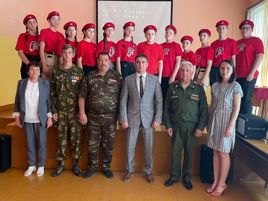 Руководитель реготделения движения «Сильная Россия» организовал патриотические мероприятия на Алтае
