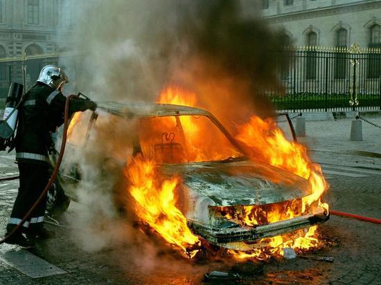 Калининградских поджигателей авто нашли по объявлению в интернете