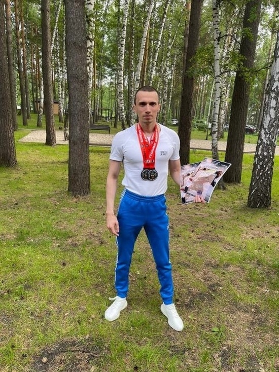 Абаканец завоевал два золота на Кубке России по силовым видам спорта