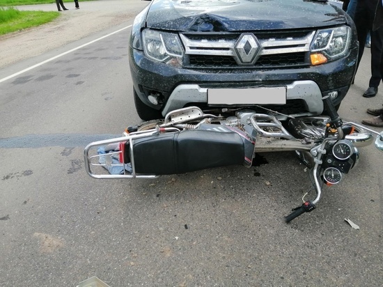 В Тверской области 10-летний мотоциклист пострадал в столкновении с «Renault Duster»