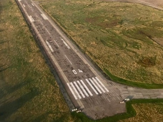 Посадочную площадку аэродрома в Кречевицах обновят до конца 2023 года
