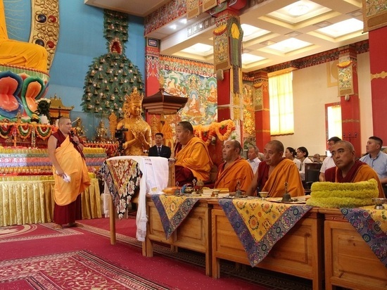 Калмыкия отмечает день рождения Будды Шакьямуни