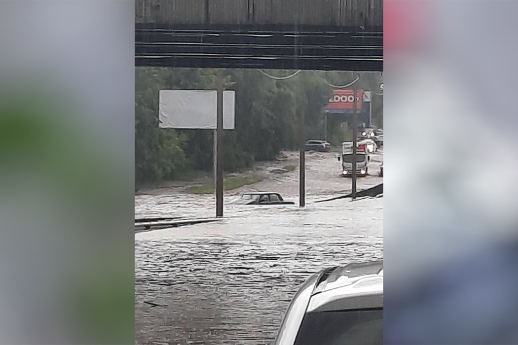 ливень воронеже. воронеж наводнение 2021. воронежский потоп. потоп в воронеже. воронеж дождь.