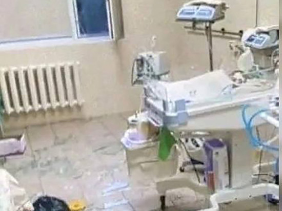 Врач Донецкого роддома спас новорожденных при обстреле