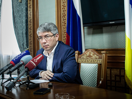 Алексей Цыденов подал документы на выборы главы Бурятии