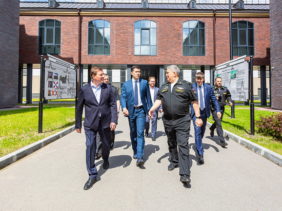 Первый заместитель председателя Совета Федерации посетил образовательные учреждения Калининградской области