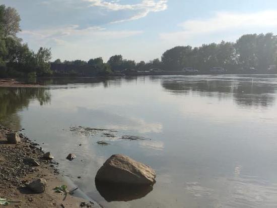 12-летний мальчик утонул в Ачинске Красноярского края во время купания