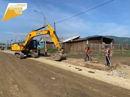 В Бурятии в селе Кома планируют заасфальтировать дорогу к 1 сентября