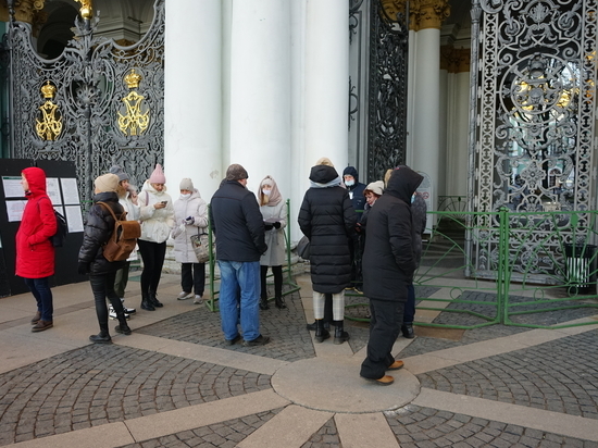 Более 7 миллионов туристов могут приехать в Петербург в этом году