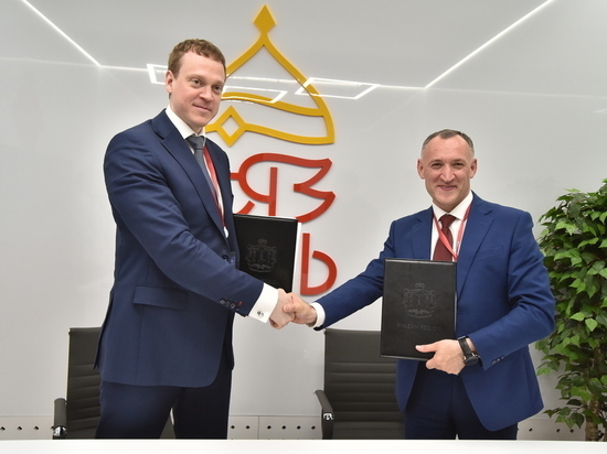 Павел Малков на ПМЭФ подписал соглашение с Ассоциацией кластеров