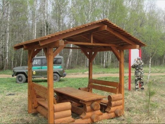 В Ярославской области в лесах обустроили места для отдыха