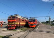 Пригородная станция «Мурино» в Петербурге теперь получит название «Новая Охта». Соответствующее распоряжение подписало Федеральное агентство железнодорожного транспорта.