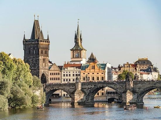 Чехия по темпам инфляции начала обгонять Россию