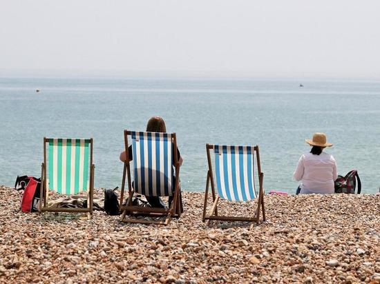 Диетолог рассказала, почему в жару не хочется есть
