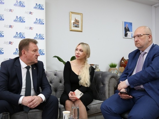 Михаил Миненков поздравил с днем рождения мэра Ставрополя