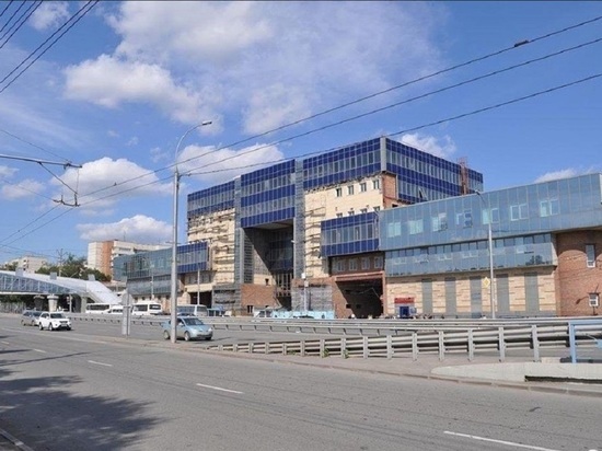 О судьбе здания бывшего автовокзала рассказал мэр Новосибирска Локоть