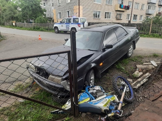 На Алтае автомобилистка сбила 13-летнего мотоциклиста