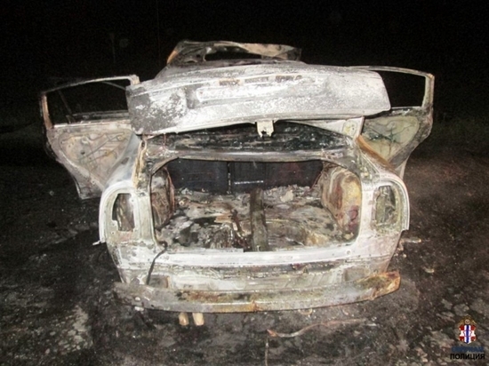 В Омской области пассажир избил таксиста и угнал его автомобиль