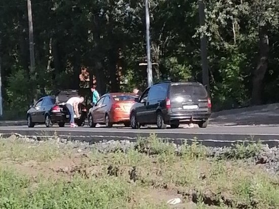 В Курске на Светлом проезде случилось массовое ДТП