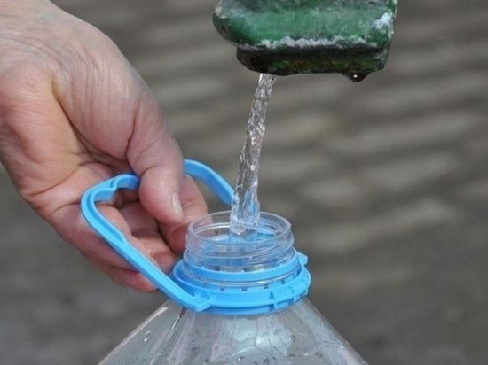 Ситуация с водой в Ноябрьске улучшается: к водовозкам выходят реже