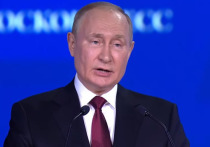 Президент России Владимир Путин во время своего выступления на Петербургском международном экономическом форуме заявил, что Россия может увеличить экспорт своего зерна в мире в следующем сезоне до 50 млн тонн