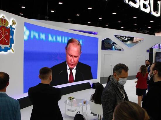 «Новые горизонты»: политолог объяснил главные тезисы Путина на ПМЭФ-2022