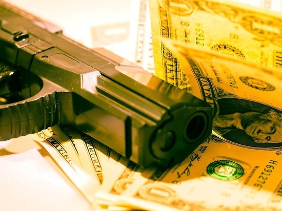 На Кубани вооруженный пистолетом налетчик ограбил банк