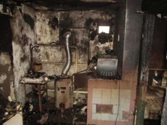 В Ростовской области 13-летний мальчик и его мама пострадали при пожаре в своем доме