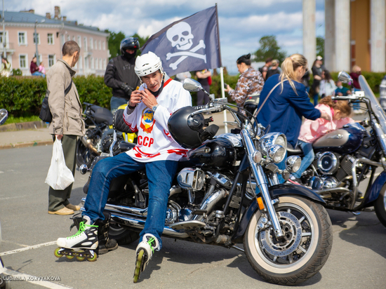 Мотоциклы и их ценители: самый брутальный фестиваль прошел в Петрозаводске