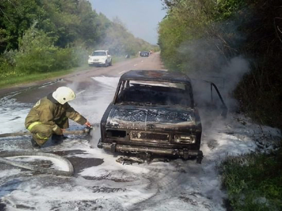  В богатую на пожары пятницу в районах Воронежской области горели машины и квартиры