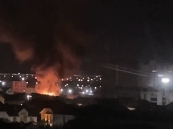 Неизвестный устроил пожар у строящейся мечети в Махачкале