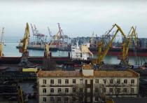 Офис президента Украины Владимира Зеленского работает над вывозом сельскохозяйственных товаров из портов Одессы
