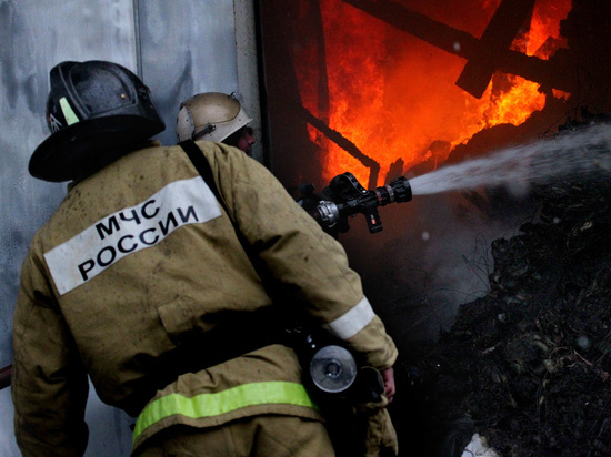 В Партизанске сгорели веранда и крыша жилого дома