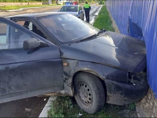 В Башкирии виновник ДТП сбежал, оставив раненую пассажирку