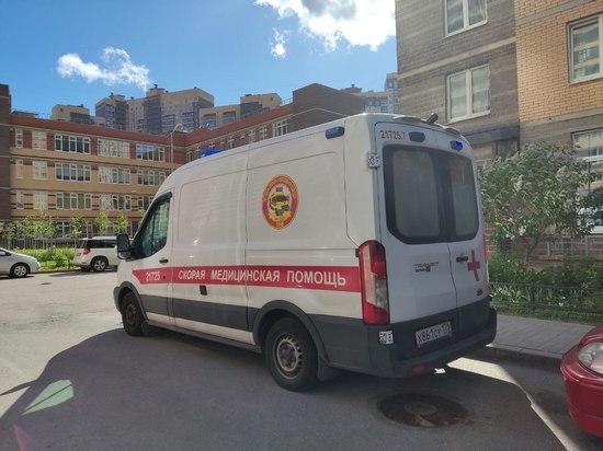 Подростка госпитализировали после ДТП на Ленинском проспекте