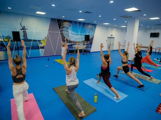 18 июня в Волгограде отметили Международный день йоги