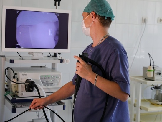 В Астрахани 3 поликлиники получили современные эндоскопы