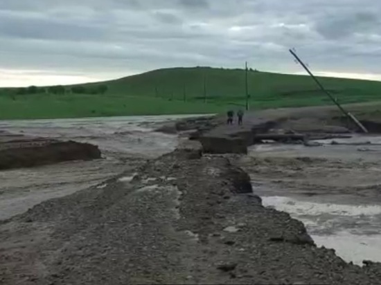Часть дороги Нерчинск-Шоноктуй снесло водой в Балейском районе
