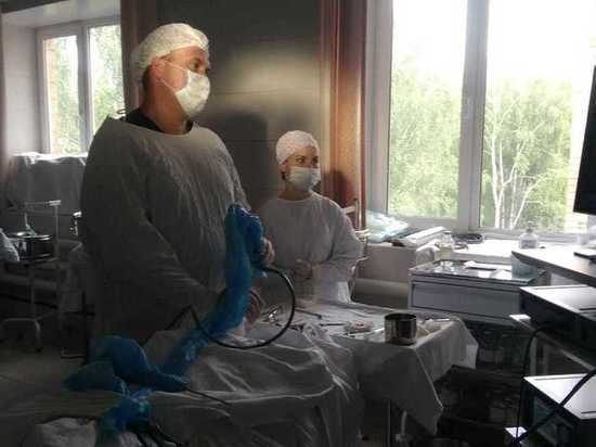 Врачи из больницы им. Семашко провели операцию по удалению грибковой инфекции с лица