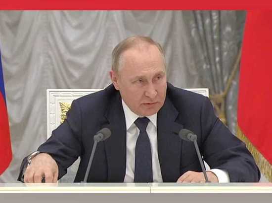 Президент Путин: нужно продлить действие нацпроекта «Жилье и городская среда» до 2030 года