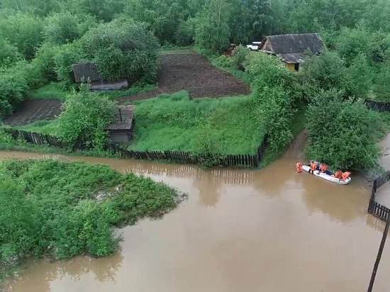 Вода реки Амазара в Могочинском районе поднялась почти на 4 метра