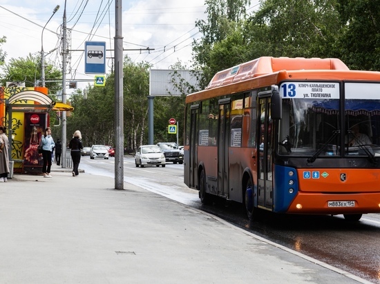 43 новых автобуса на городские маршруты доставят в Новосибирск до конца июня 2022 года