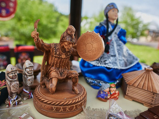 В Хакасии выберут лучших мастеров национальных сувениров Сибири