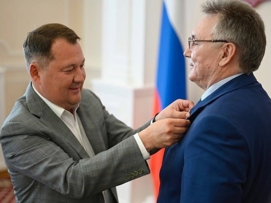 За вклад в обеспечение безопасности начальник УМВД РФ по Тамбовской области стал Почётным гражданином региона