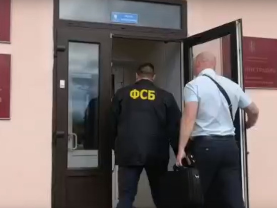 Главу Чудовского района обвинили в превышении должностных полномочий